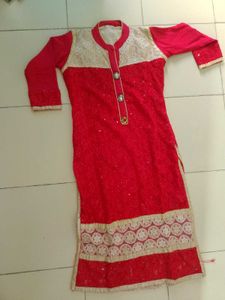 Elegant Red Embroidered Kurta