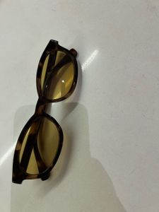 H&amp;M Stylish Tortoiseshell Sunglasses