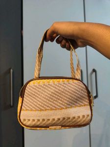 Chic Woven Handbag