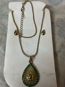 Teardrop Pendant Necklace & Earrings Set