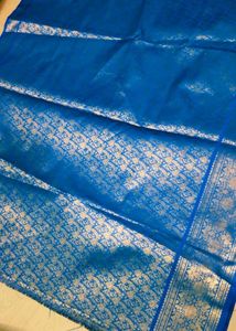 blue colour pattu saree