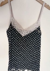 Y2K dotted lace camisole top 🖤🎀