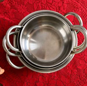 Set of 3 Stainless Steel Pots with lids