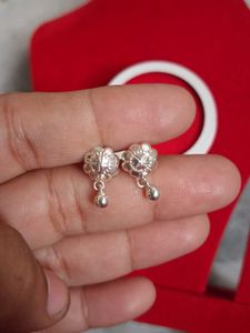 Beautiful New Silver Earrings