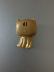 golden batman kinder Joy funko pop.