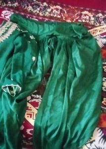 Elegant Green Kurta Set with Embroidery