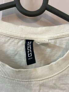 H&amp;M White Graphic Baby Tee