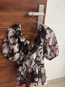 Floral Print Peplum Top
