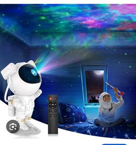 Astronaut Star Projector Lamp