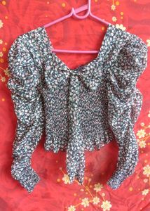 Floral Smocked Puff Sleeve Top