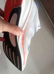 ORIGINAL 💯 ADIDAS WHITE RUNNING SHOES