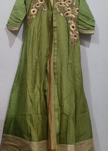 Embroidered Green gown set🦚