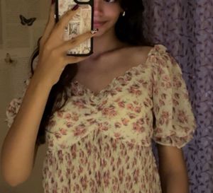 Floral Print Smocked Top