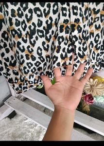 Leopard Print Long Sleeve Top