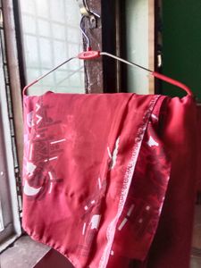 Vibrant Red , pink combo Saree with Unique Print