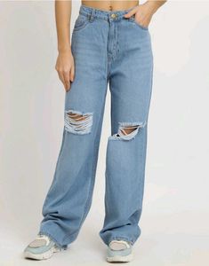 Ripped Wide Leg Jeans