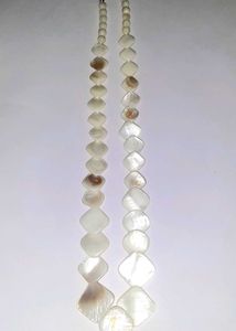 🤍 Handcrafted Rare Mother-of-Pearl Statement Neck