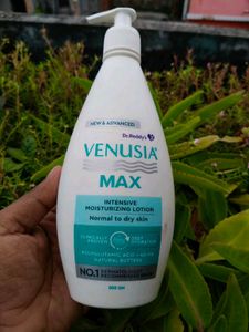 Venusia Max Intensive Moisturizing Lotion