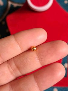 beautiful  Dimond cut nosepin