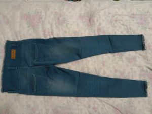 Stylish Distressed High-Waisted Jeans