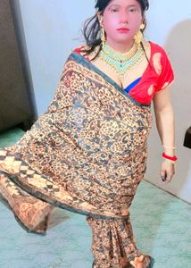 Beautiful Printed Saree with blause soft fabric