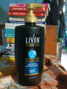 Livon Hyluron intense hydration Shampoo