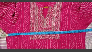 Vibrant Pink Bandhani Kurti