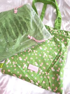 Daisy Marc Jacobs Tote Bag