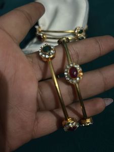 4 Bangle Set