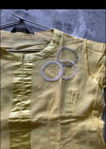 combo of 4 Tops &amp; Tunics