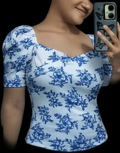 Chic Blue Floral Puff Sleeve Top
