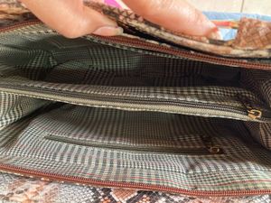 Chic Snakeskin Handbag