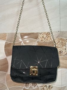 Chic Black Geometric Shoulder Bag