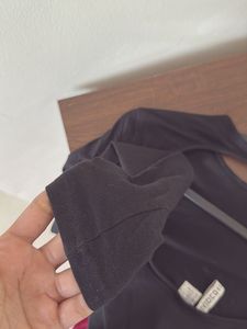 Long Sleeve Cut Out Back Top