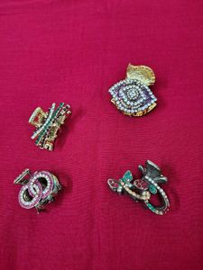 Set of 4 Embellished Hair Claw Clips