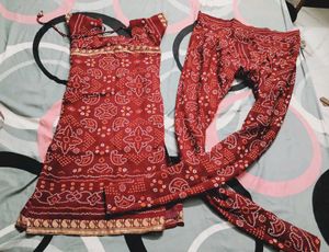Maroon Bandhani Kurta Set