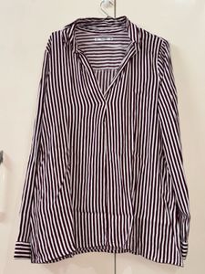 Chic Striped V-Neck Shirt