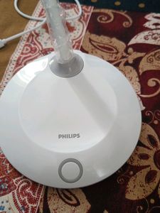Brand New Phillips Lamp