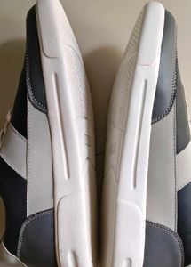 Aesthetic Sneaker !!!