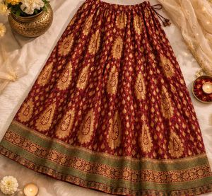Gold Brocade Skirt(onam offer ❌499,✅299)