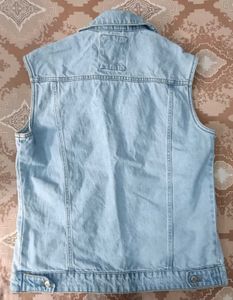 Splash Blue Men's Denim Sleeveless Jacket
