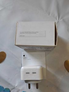 Apple 35W USB-C Power Adapter dual Port