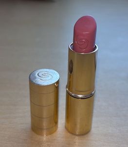 oriflame Giordani Gold Iconicn blush rose SPF 15Li