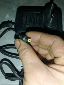 Universal Power Adapter &amp; Cables