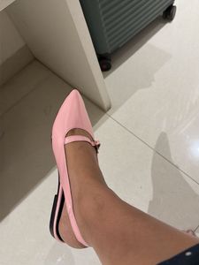 Chic Pink Pointed Toe Flats with Ankle Strap