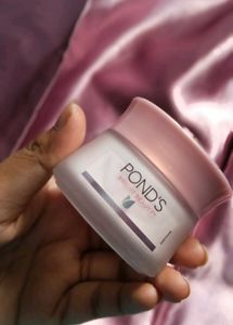 Pond's Bright Beauty Creme