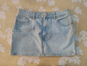 h&amp;m mini trending skirt