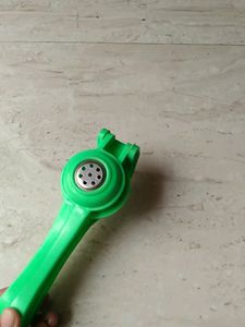Kitchen Tools/ Greater, Peeler, Lemon Sqeezer
