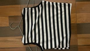 Black &amp; White Striped Crop Top