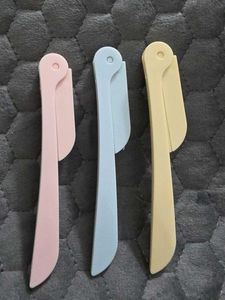 New Set of 3 Eyebrow Razors
